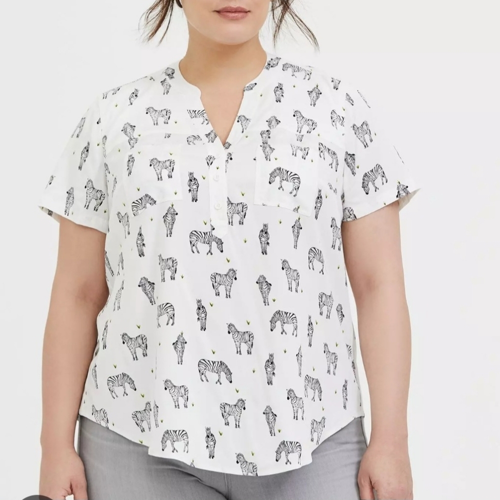 Torrid Harper Stretch Challis Button-Down Short Sleeve Blouse